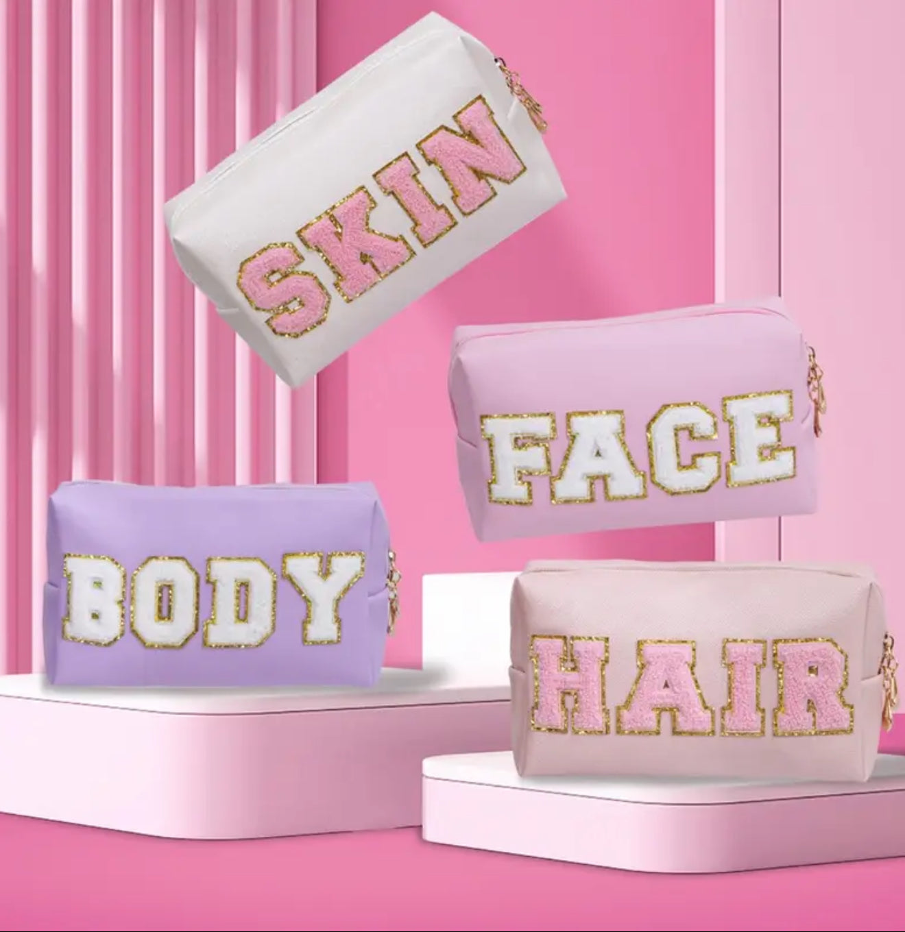 TROUSSES BEAUTY ESSENTIALS