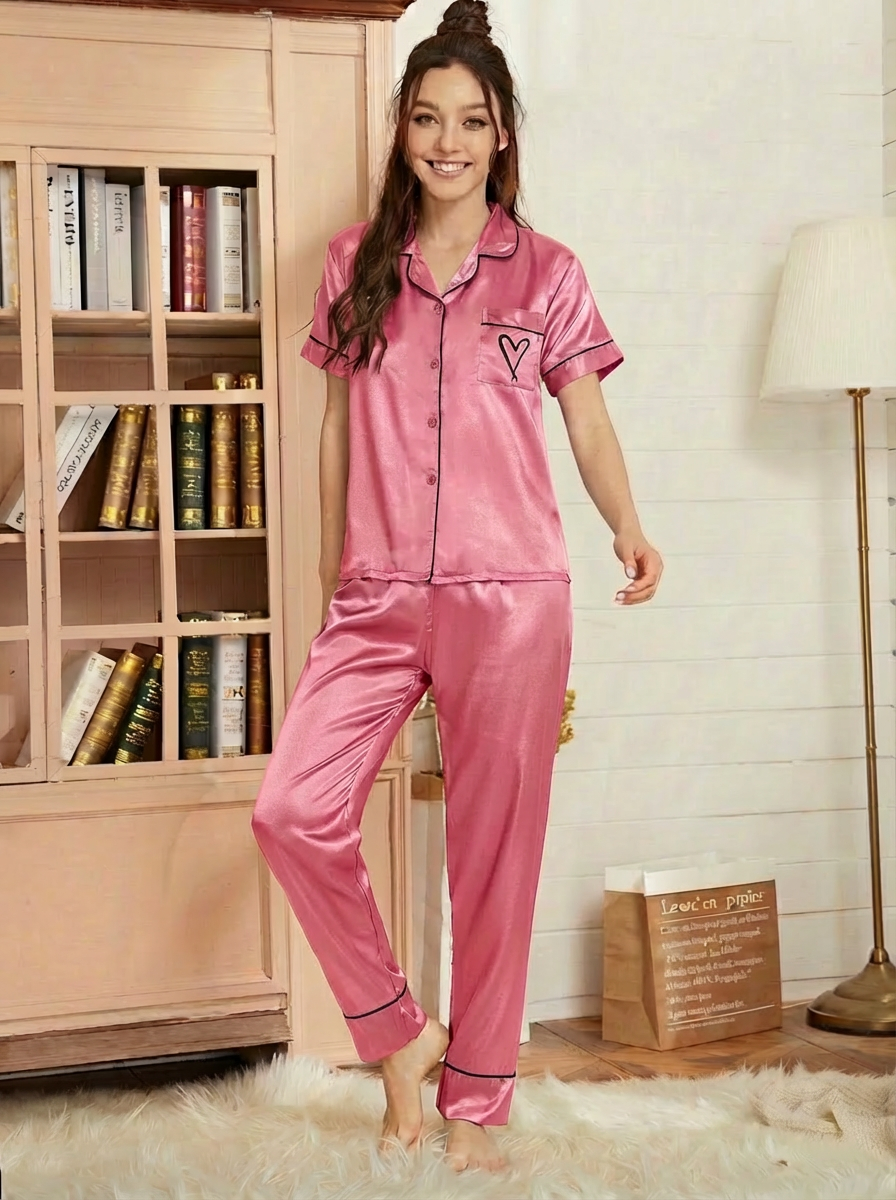 PYJAMA COEUR SATINÉ